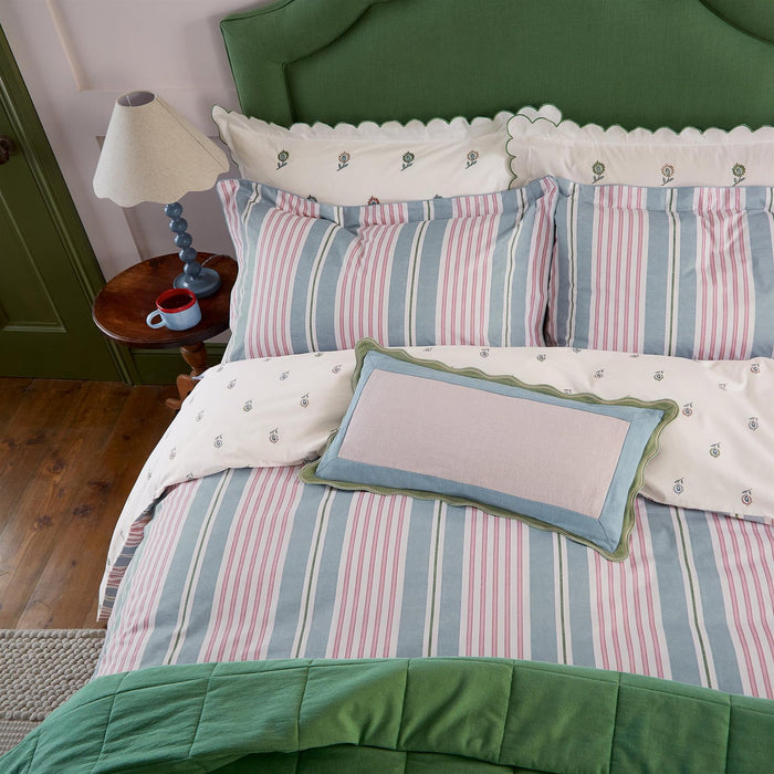 Joules Come Rain Or Shine Duvet & Pillowcase Set