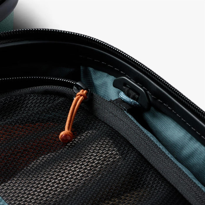 Bellroy Split Level Transit Carry-On Suitcase