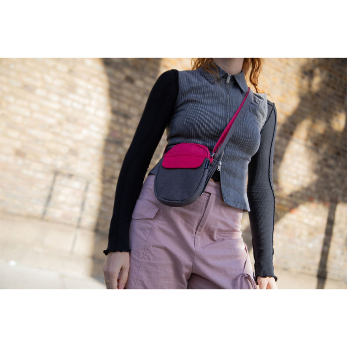 Nomii Pocket Crossbody Bag