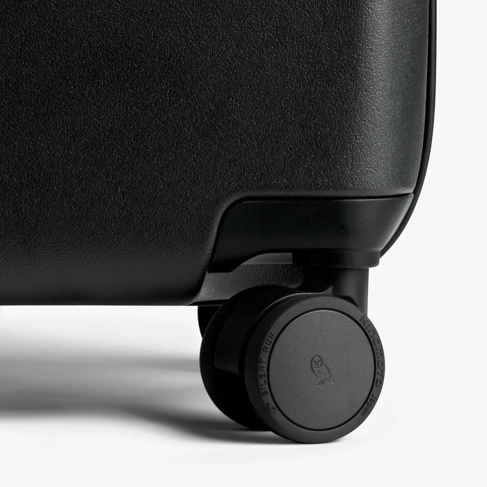 Bellroy Split Level Transit Carry-On Suitcase