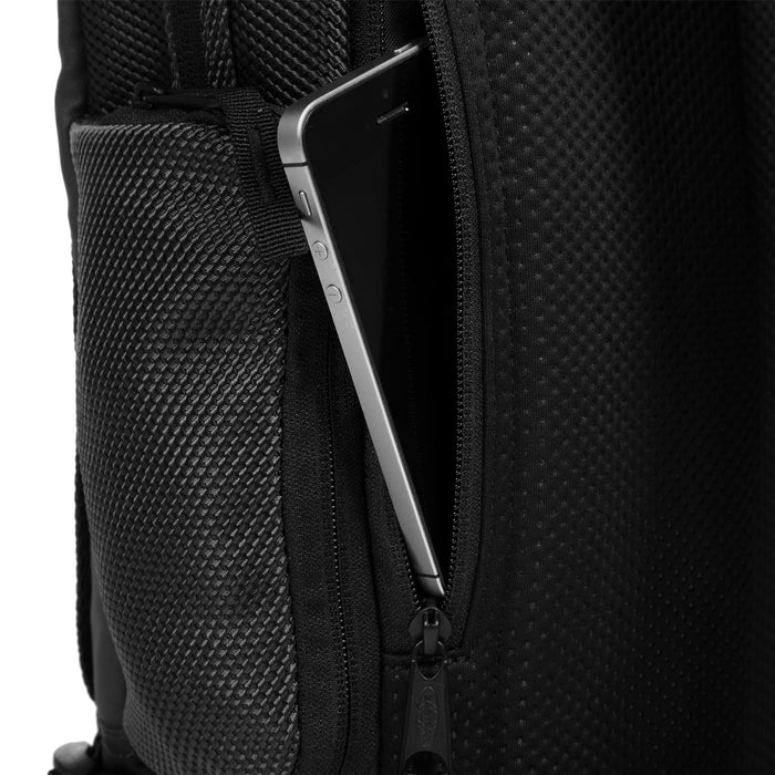 Eastpak Tecum M CNNCT Laptop Backpack