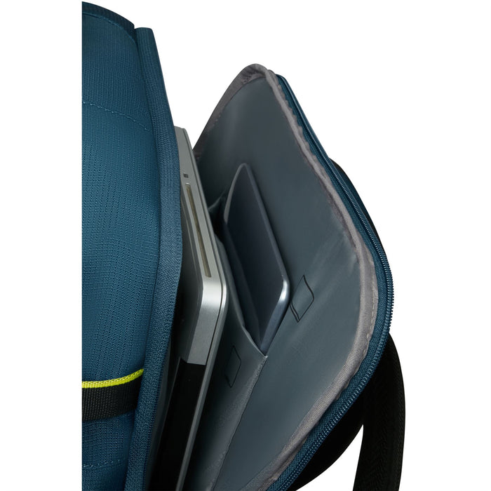 American Tourister Take2Cabin M Easyjet Backpack/Holdall