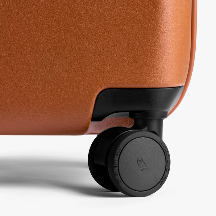 Bellroy Split Level Transit Carry-On Suitcase