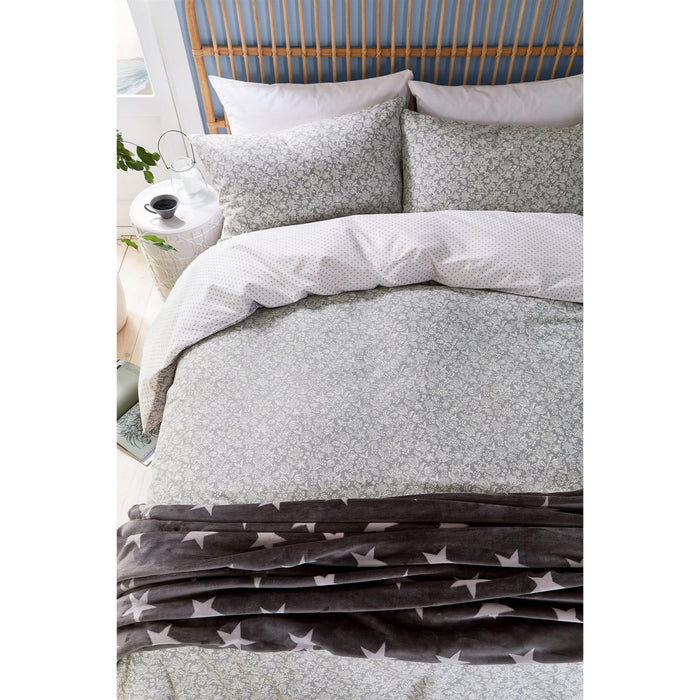 Helena Springfield Long Island Elmont Cover Set