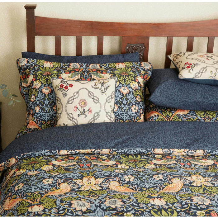 Morris & Co Strawberry Thief Duvet & Pillowcase Set