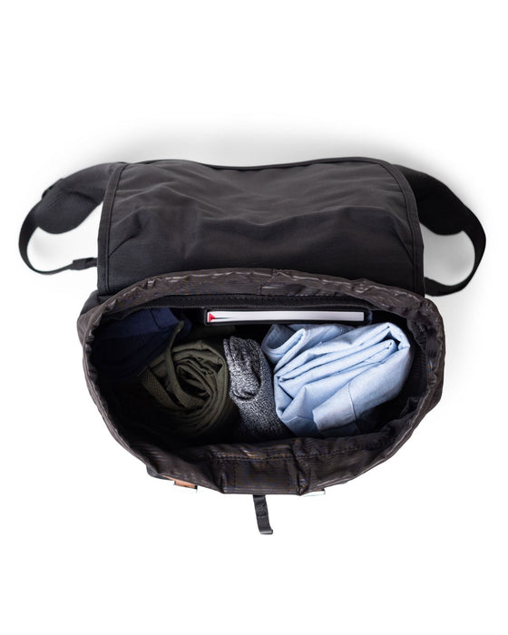 Herschel Little America Mid Size Backpack