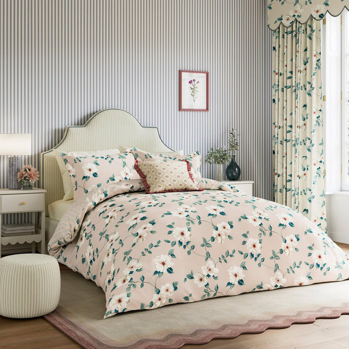 Sanderson X National Trust Poets Rose Duvet & Pillowcase Set