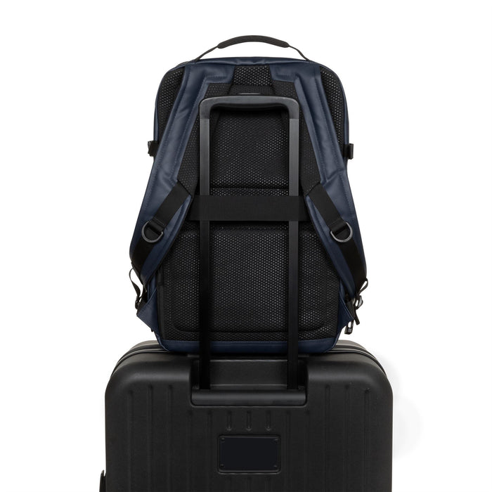 Eastpak Tecum M CNNCT Laptop Backpack
